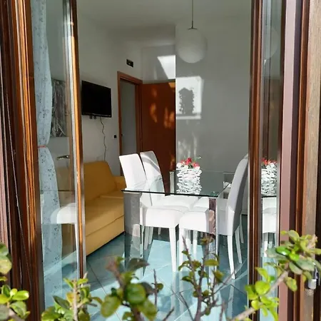 Alojamento de Acomodação e Pequeno-almoço Cilentami Prignano Cilento